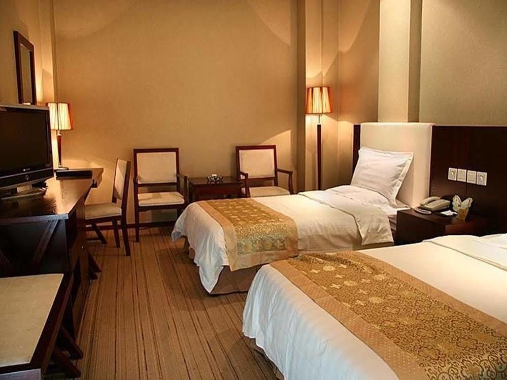Datong Jinhe Kailong Hotel エクステリア 写真